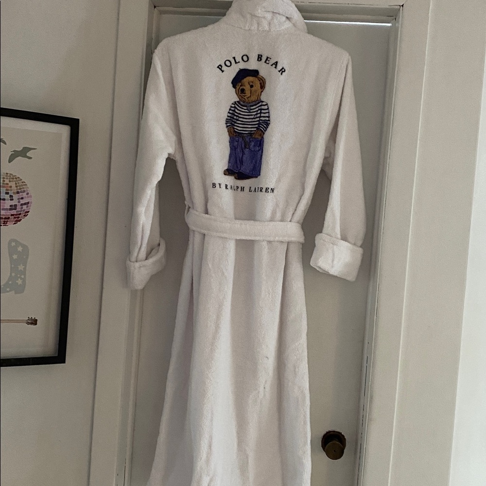 Ralph Lauren White Plush Polo Bear Robe with Embroidered Bear size S/M - Picture 9 of 10